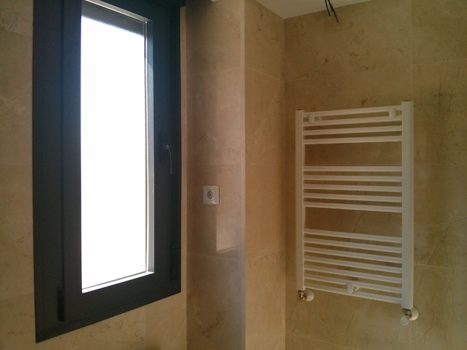 Vistas generales de Arroyo Valenoso